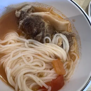 Oxtail Soup W. Tomato