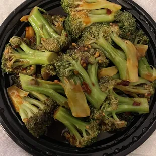 Rubbery Broccoli in garlic sauce.