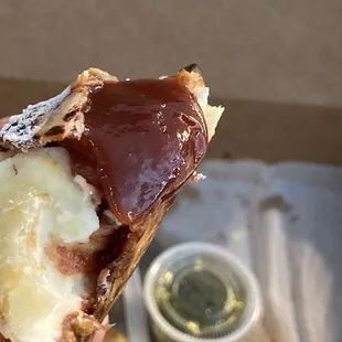 Guava &amp; Cheese, Interior