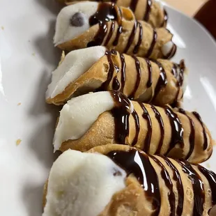 Cannoli