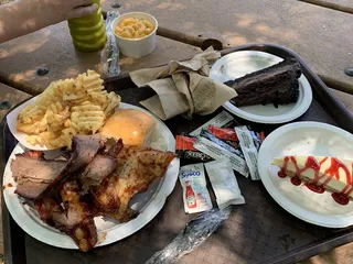 Trapper's Smokehouse