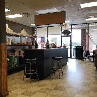 ows the inside of a restaurant