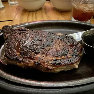 Ordered medium ribeye. Was so full of gristle that it was hard to cut/chew.
