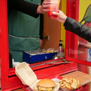 Burger, Fries and Spritz