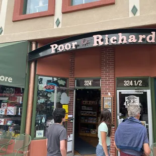 Friendly staff!  Lots of awesome toys!  Loved this place!  Highly recommend!