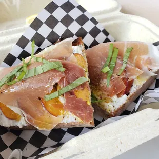 Peachy keen - prosciutto, sweet ripe peach, ricotta, mint, honey, crushed pistachio