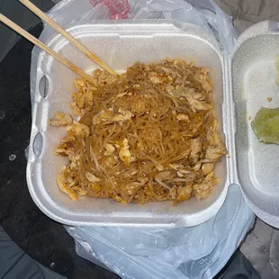 Chicken Pad Thai