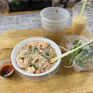 shrimp pho and mango boba