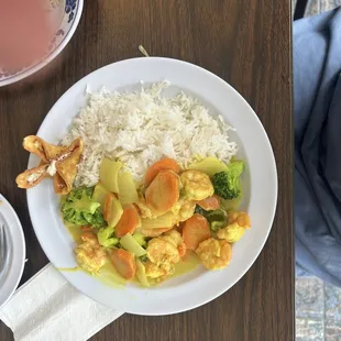 Shrimp curry and vegetables.
