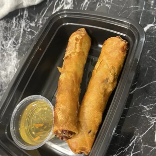 Ch Gi ( 2 Piece ) Deep Fried Spring Rolls