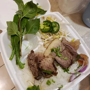 #18 Pho Dac Biet to-go || IG: @misspiggyeats
