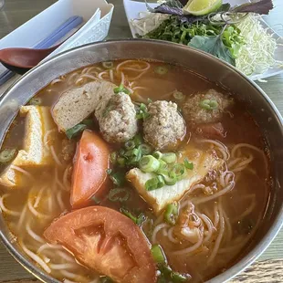 Bun Rieu