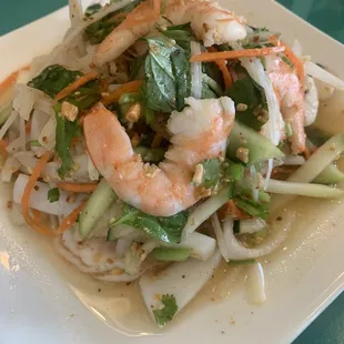 Lotus root salad with prawn and shrimp