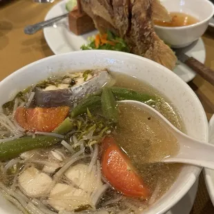12.1 Vietnamese sweet and sour tamarind soup with FISH