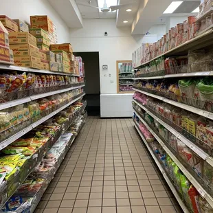 Little Saigon Super Market