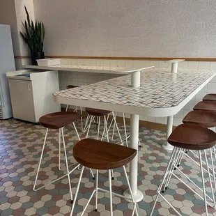 Community seating