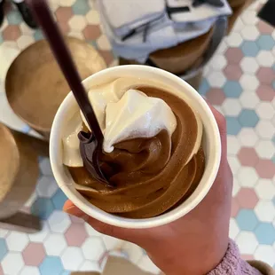 Oat milk Twist Soft Serve
