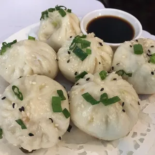 Shanghai Fried Pork Buns (6)