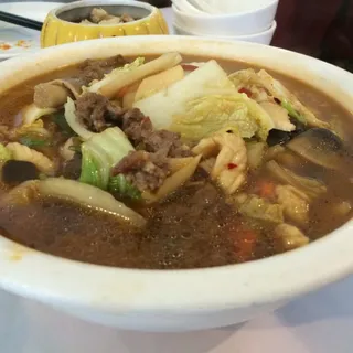 Chow Ma Noodle Soup