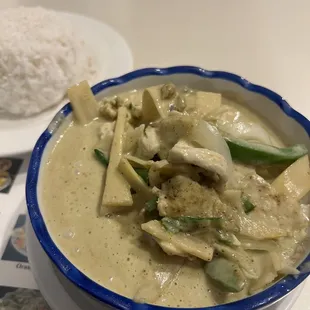 Green chicken curry (hot)