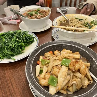 Shrimp with king mushrooms