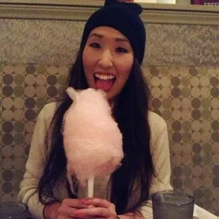 Elaine L.