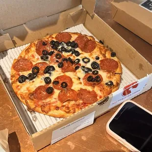 Thin pepperoni with olives lunch special