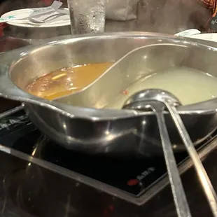 Hot pot broth spicy, and non-spicy
