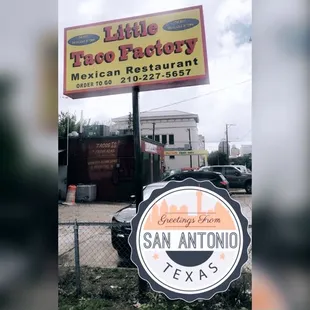 a sign for little taco factory
