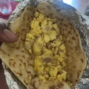 Bacon and egg taco