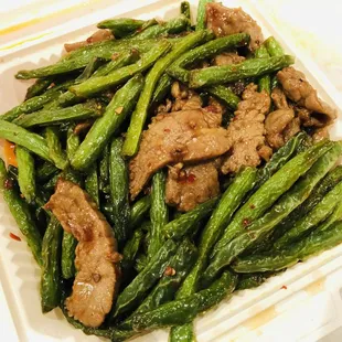 Beef with Garlic String Beans