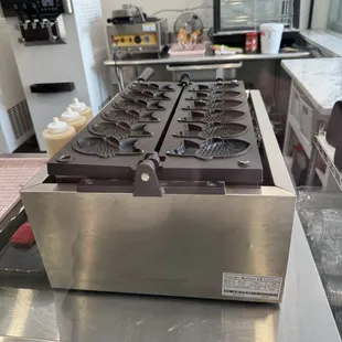 Taiyaki molds, many fillings to choose from