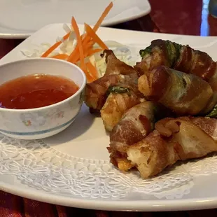 Bacon goong (shrimp) wrap