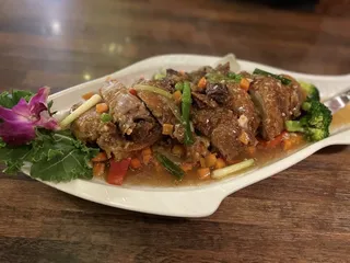 Tum Rub Thai