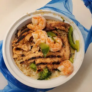 Salmon and shrimp curry. What JL Jupiter ordered for his YouTube video