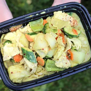 75 Curry noodle with chicken ($11.95) - Angel Hair Pasta topped with mixed vegetables in yellow curry sauce.