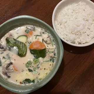 Tom Kha Coconut Soup