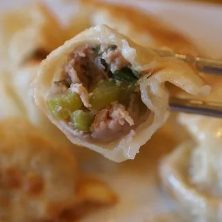 D4. Pork Celery Dumplings