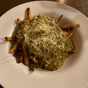 Green chili cheese fries