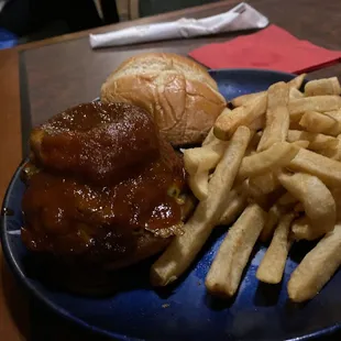 Silver burger-yum yum bbq burger and great fries!