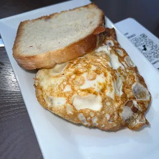 Breakfast sandwich