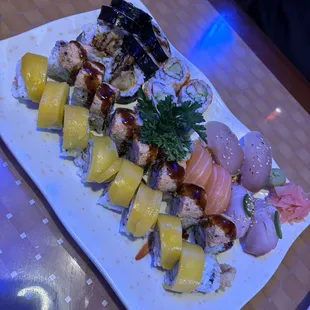 Hawaii Roll American Roll California Roll Yellow Tail Salmon Albacore Tuna