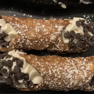 Cannoli (2)