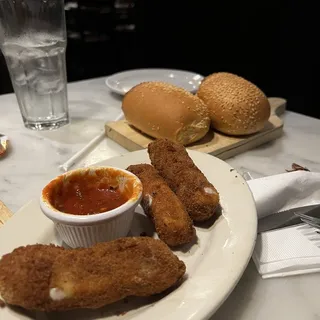 Mozzarella Sticks