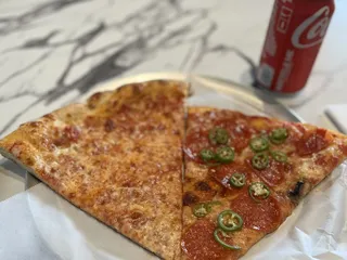 Joe’s Pizza Studio City