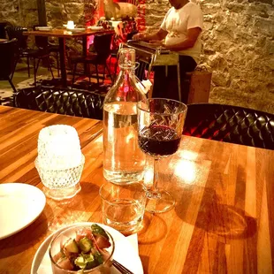 Aguachile with a Tempranillo. Amazing!!