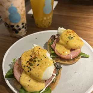 Eggs Benedict