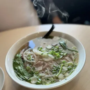 ramen and noodles, noodle dish, noodles, noodle soup, food, ramen