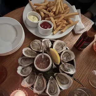 shellfish, oysters, mussels, food, oysters and mussels