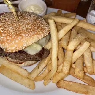 Soho Cheeseburger